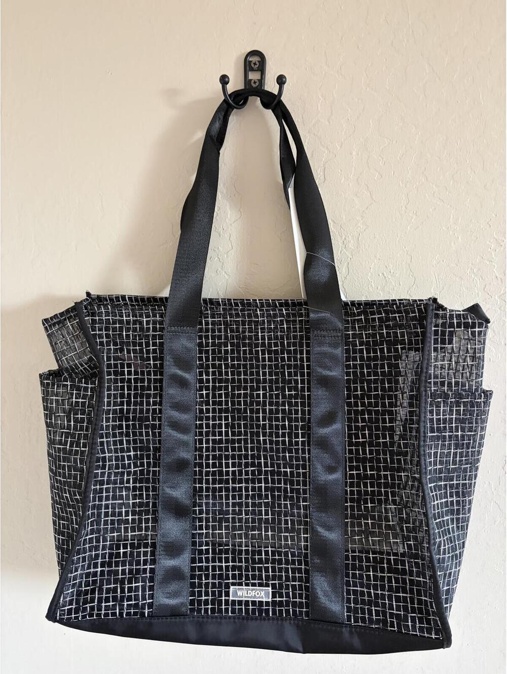 Wild fox Woven checkered tote